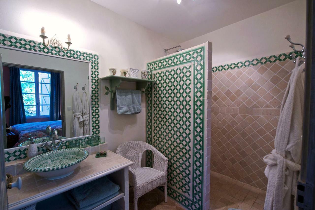 Le Clos Des Freres Gris Bed and Breakfast Aix-en-Provence Exterior foto